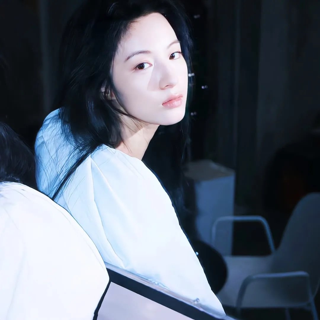 春泛桃花源